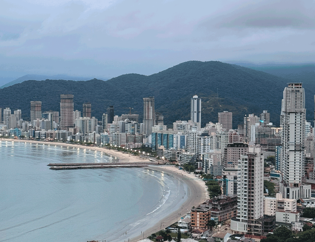 O Encontro Perfeito Entre a Arquitetura e o Mar